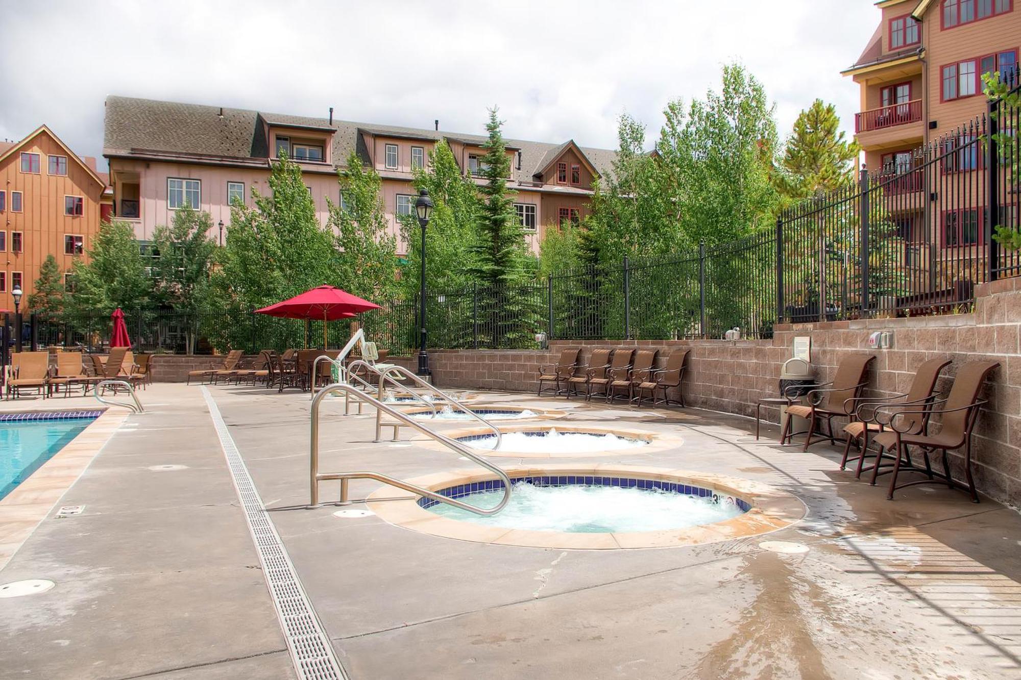 Water House On Main Street Apartment Breckenridge Room photo