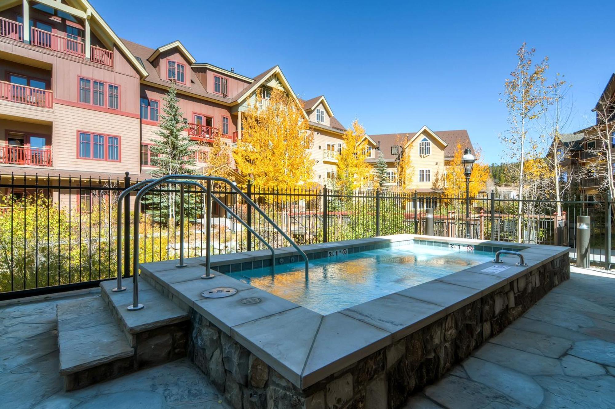 Water House On Main Street Apartment Breckenridge Room photo