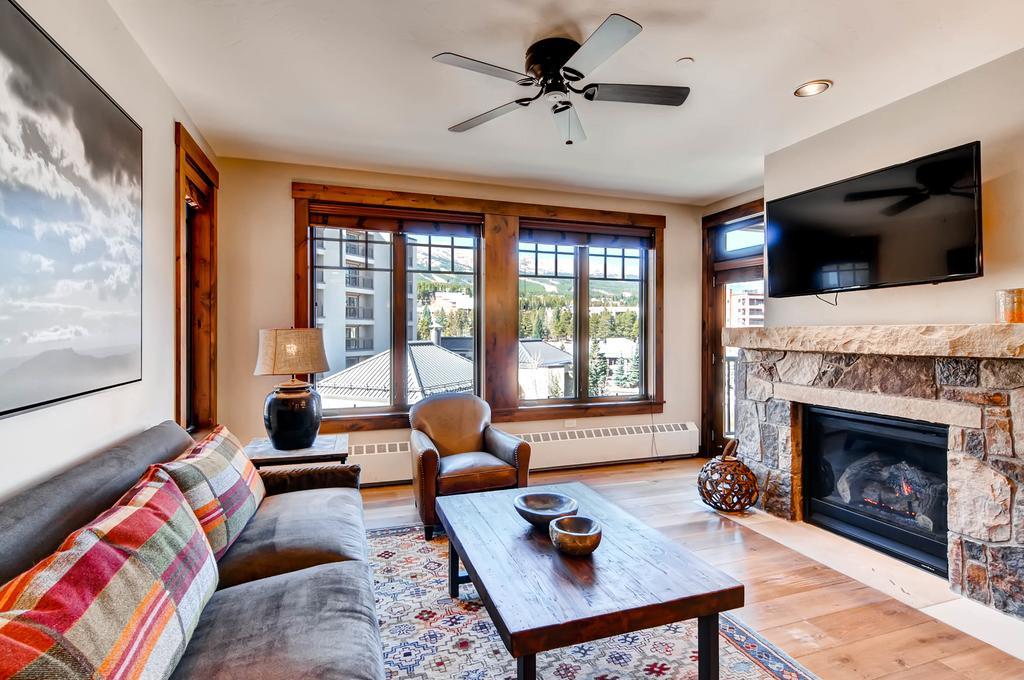 Water House On Main Street Apartment Breckenridge Room photo